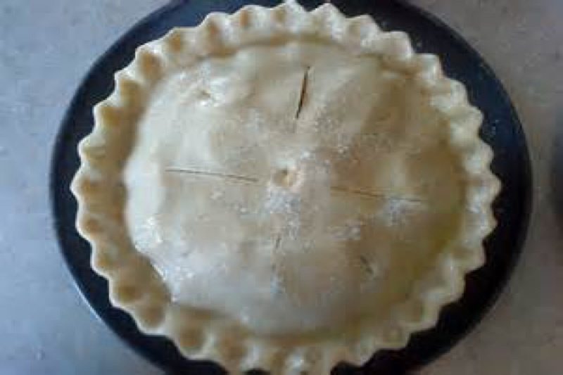 unbaked apple pie